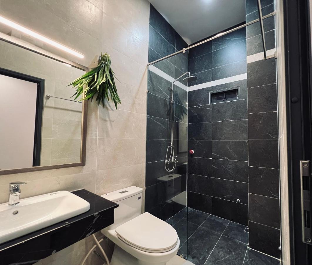 Huy Hoang Hotel Phan Thiet Bagian luar foto