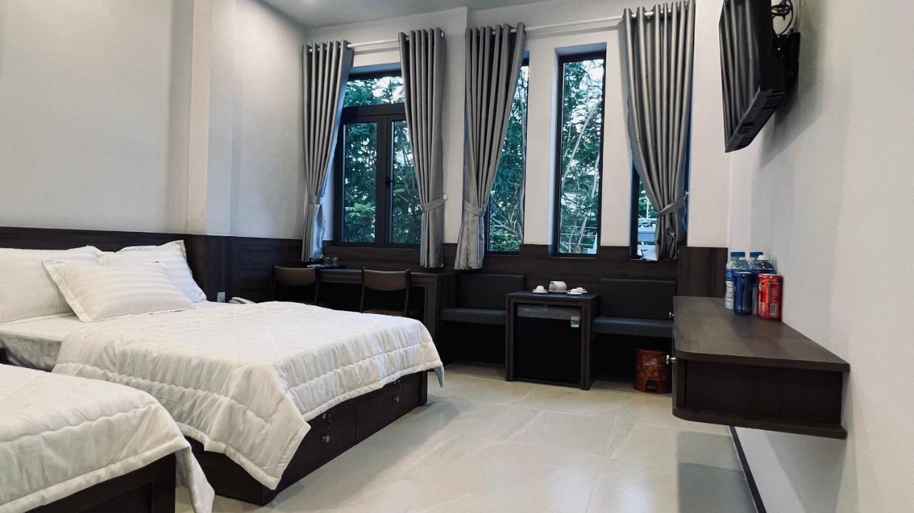 Huy Hoang Hotel Phan Thiet Bagian luar foto