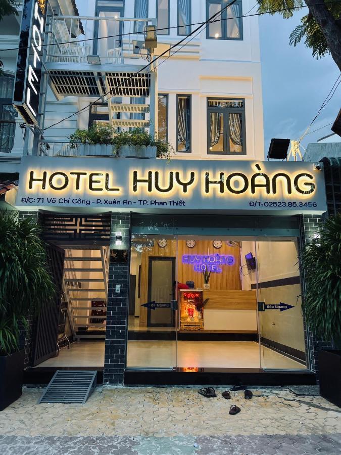 Huy Hoang Hotel Phan Thiet Bagian luar foto